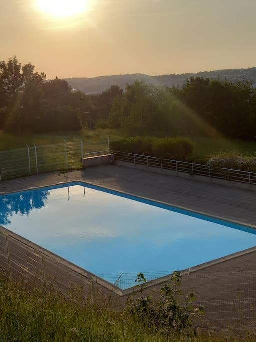 Le Doubs Cosy Apartment Besancon Ngoại thất bức ảnh